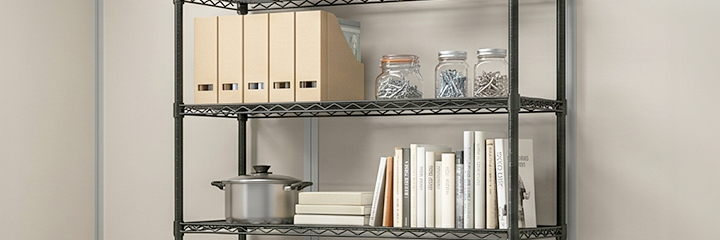 トランクルームに適した棚の種類比較｜スチールラックが最適な理由を表すイメージ画像